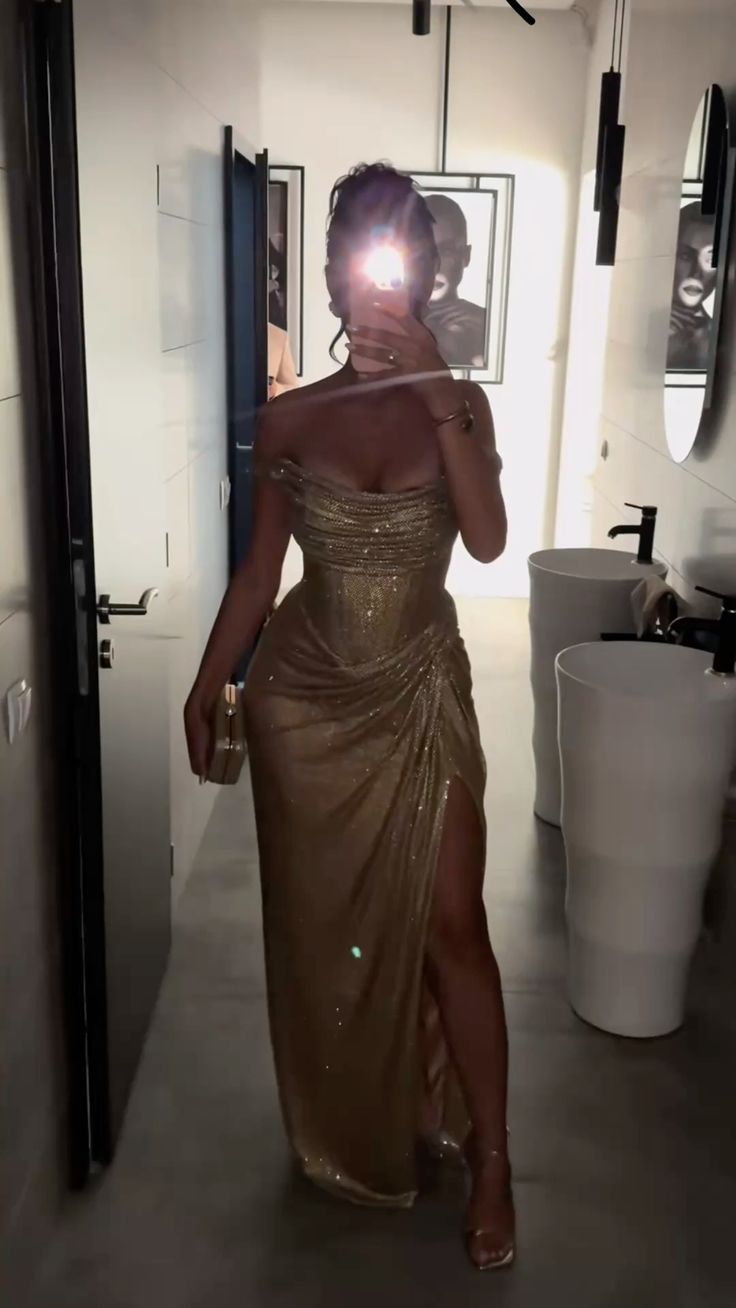Chic Mermaid Off The Shoulder Sequin Champagne Slit With Short Sleeves Long Party Formal Women Prom Dresses AB1902