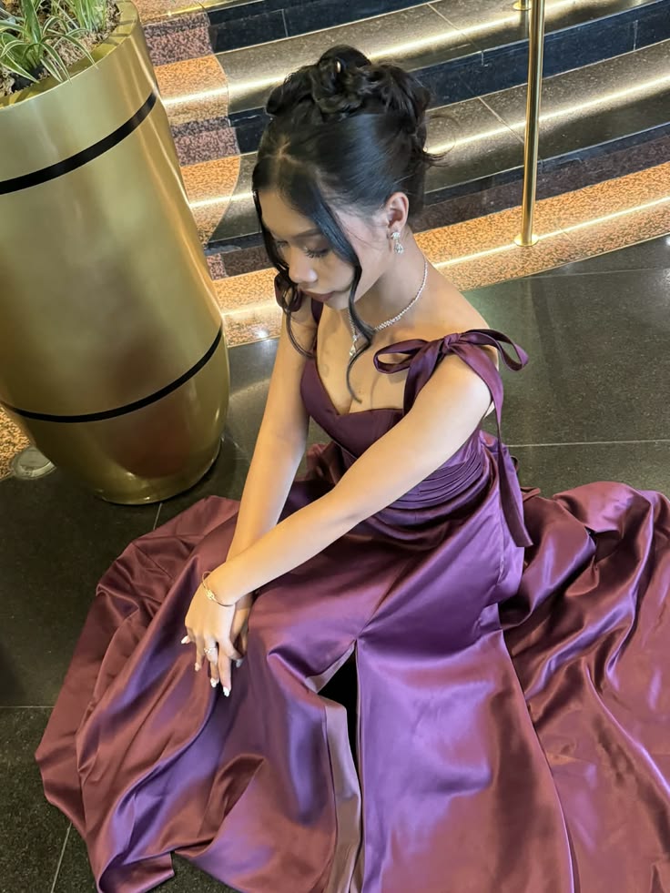 New Women’s Prom Dress A Line Straps Purple Slit Elegant Formal Graduation Party Gown RB9560