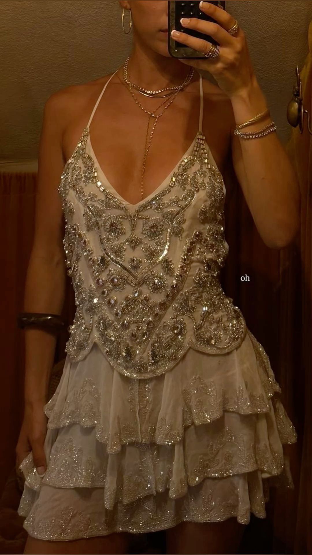 Luxurious A line Halter White Sequin Mini Graduation Hoco Dresses Short Senior Homecoming Outfits RB3662