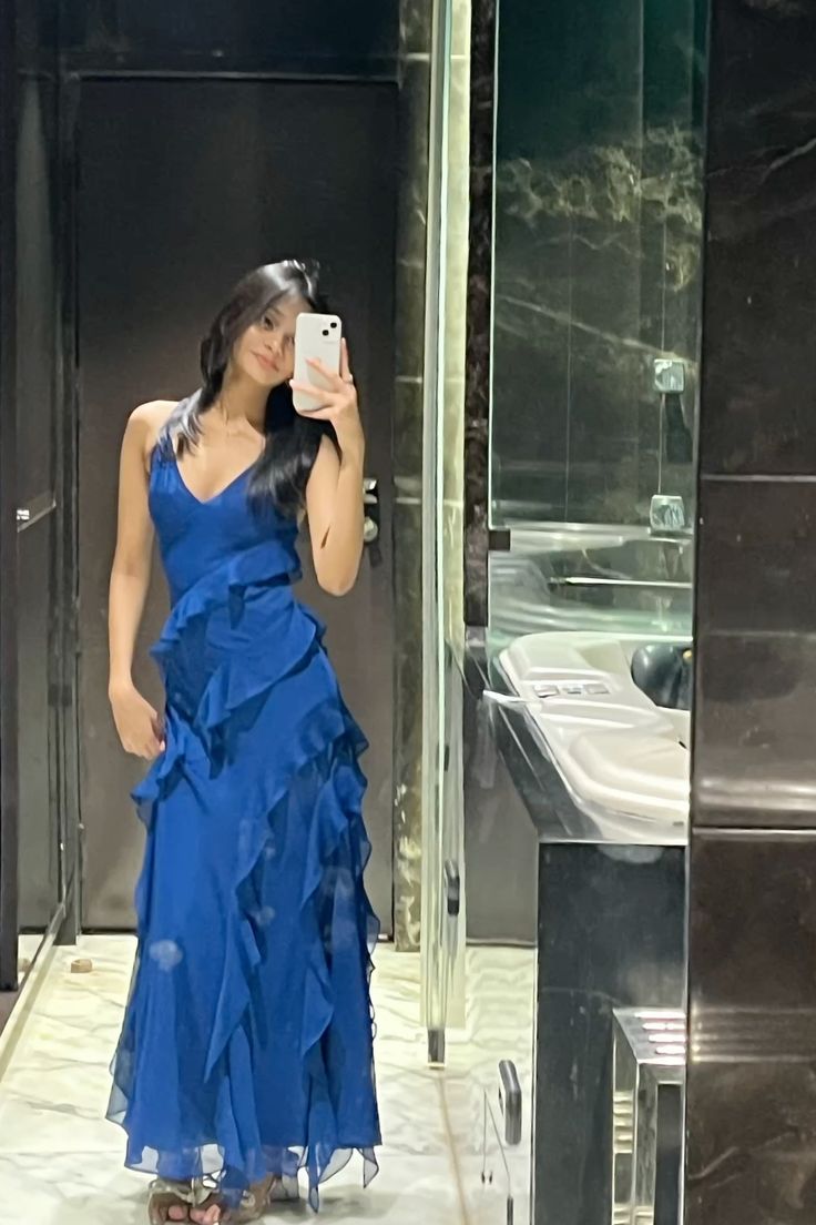 Unique Sheath Spaghetti Straps Chiffon Layers Long Prom Dresses Evening Dress AB700