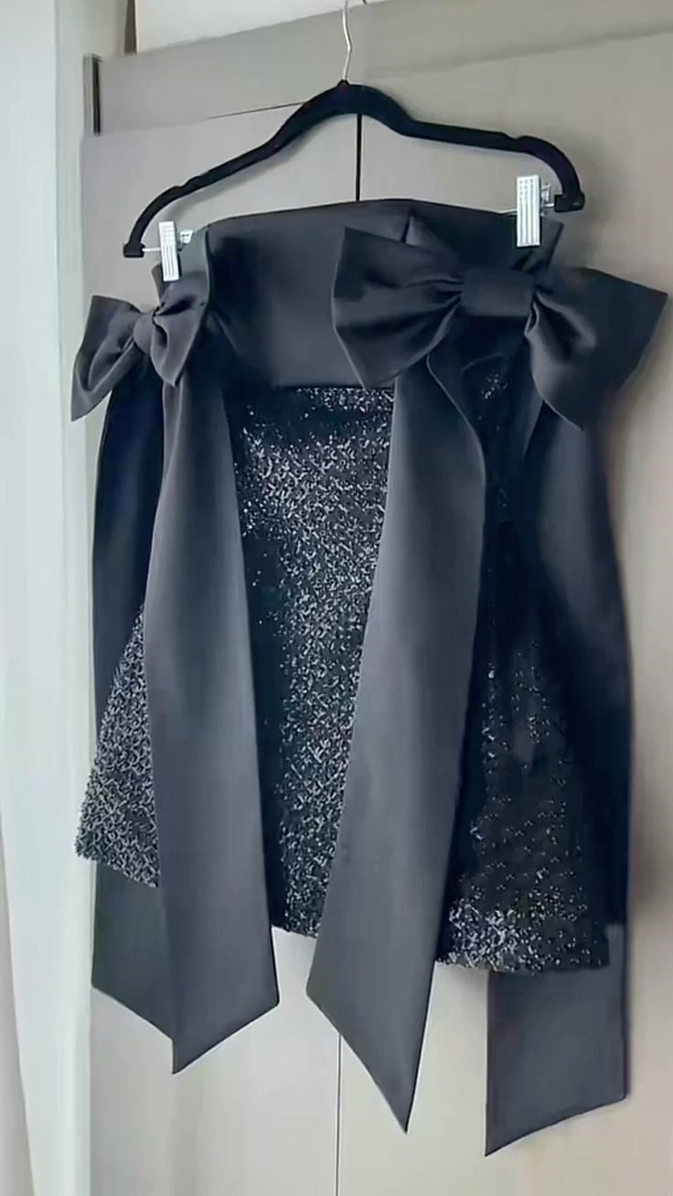 Pretty A line Strapless Little Black Sequin For Black Girls Mini Short Inspo Hoco Dress Ideas Homecoming Dresses RB4143