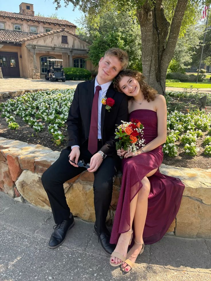 Modest Sheath Strapless Burgundy Chiffon With Slit For Women Party Dress Long Formal Prom Dresses 22th Birthday Outfits AB1418