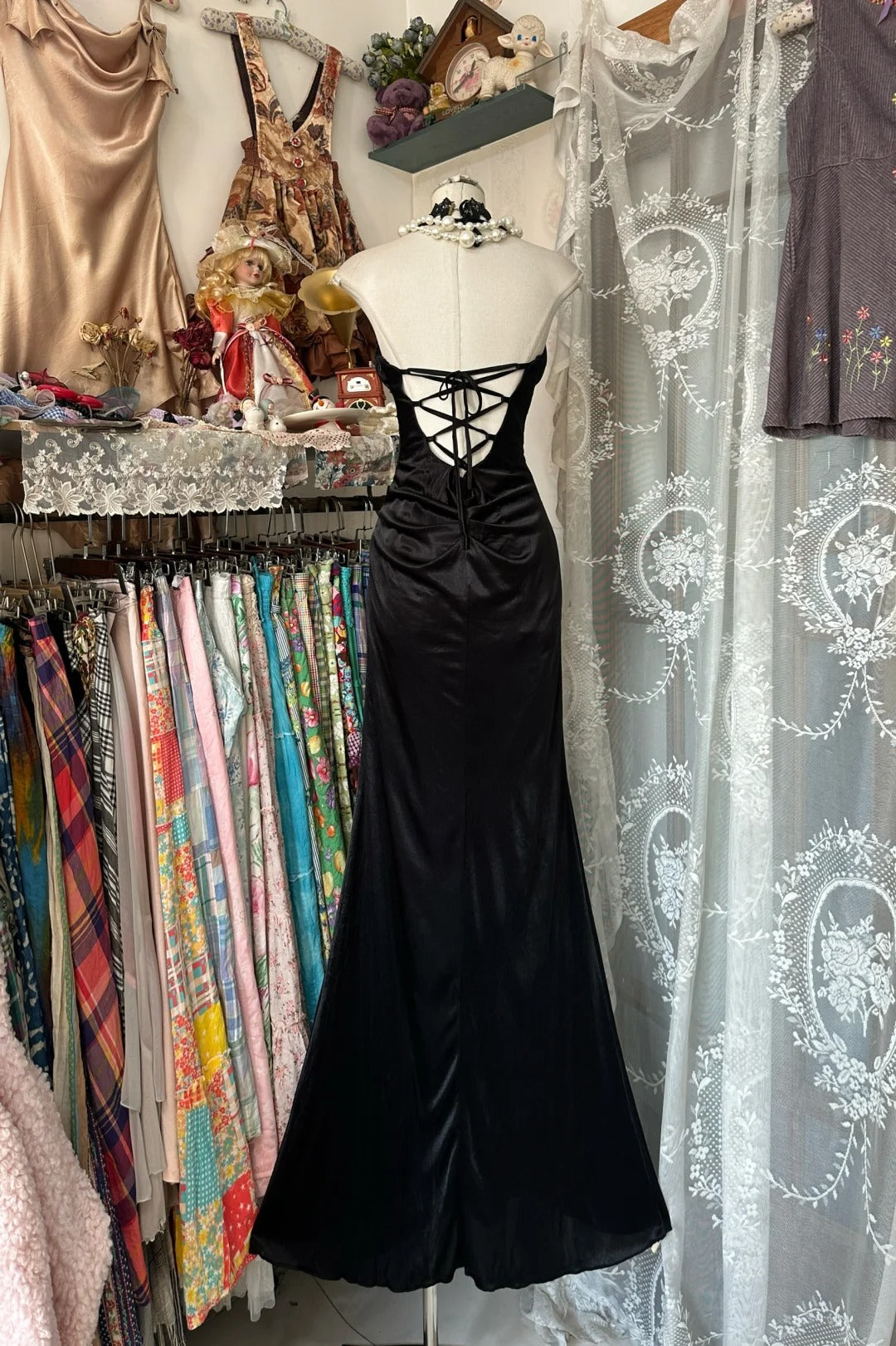 Elegant Mermaid Halter Black Satin Long Prom Dresses For Teens Evening Outfits Formal Dress N1063