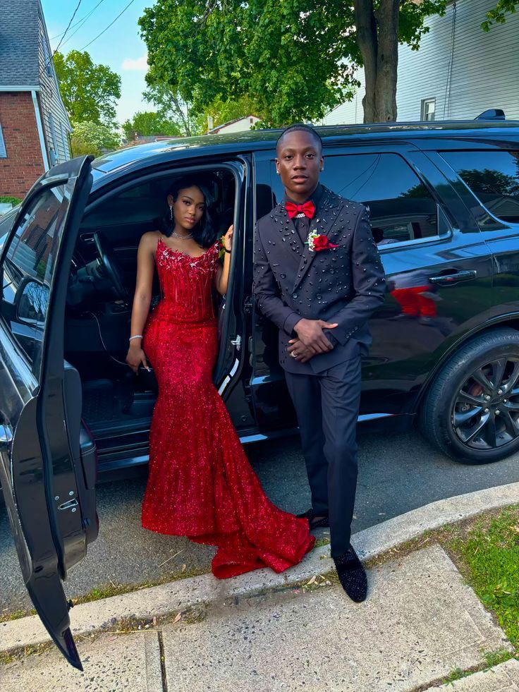 Luxurious Mermaid Strapless Red Sequin With Beaded Long Prom Dresses For Black Girls Formal Dress Party Birthday Outfits N416