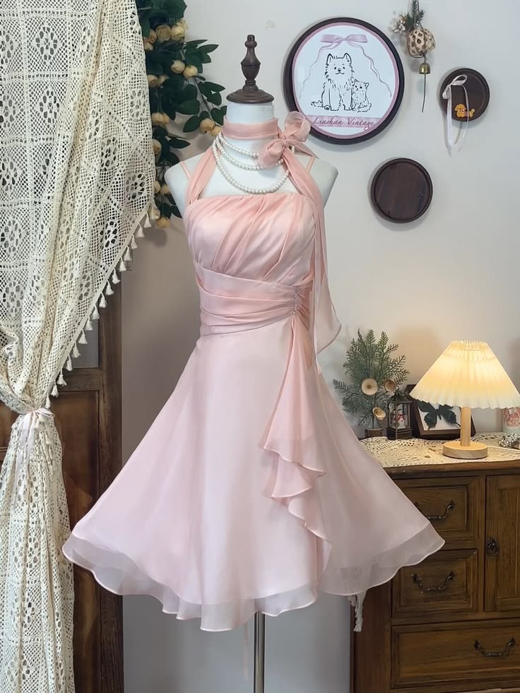 Pretty A Line Halter Chiffon Blush Pink Mini Homecoming Dress Inspo Short Graduation Dresses RB6876