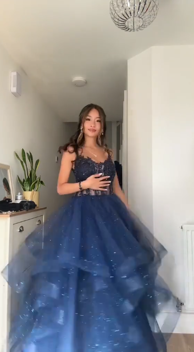 Unique Ball Gown Spaghetti Straps Navy Blue Tulle Lace Prom Dresses Party Dress 21st Birthday Outfits Graduation Dress RB896