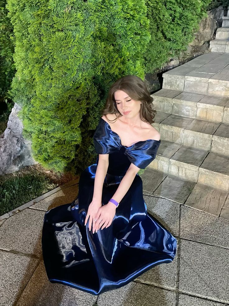 Elegant A Line Off The Shoulder Navy Blue Cinderella With Sleeves Prom Dress Floor Length Evening Party Gown RB9541
