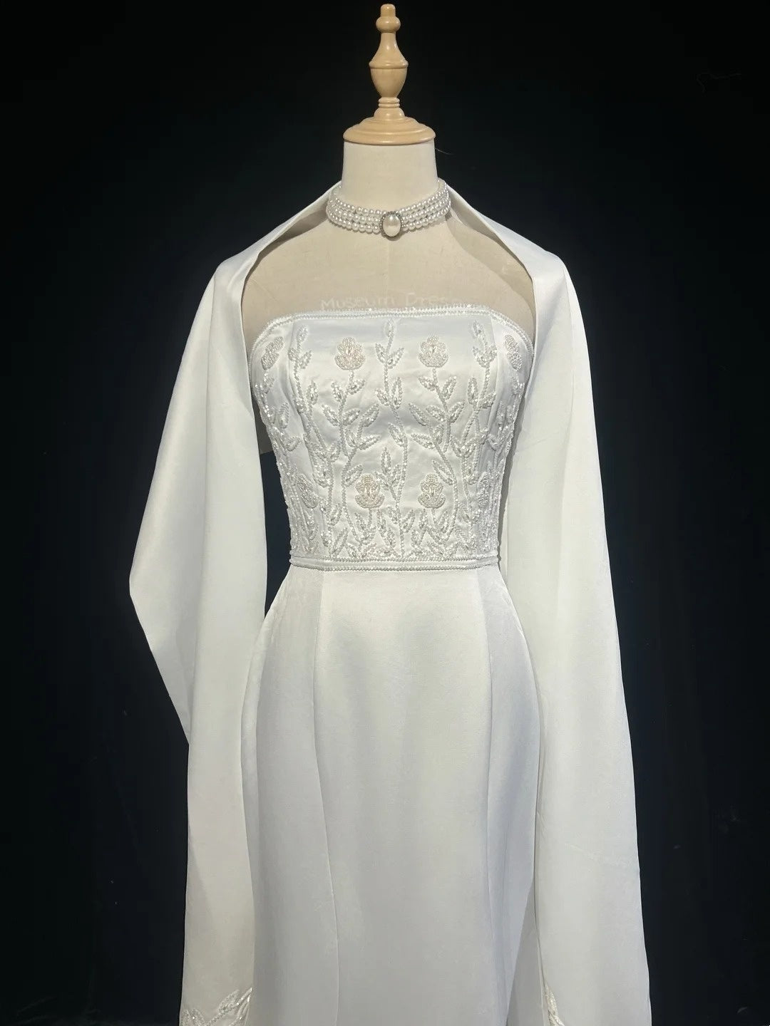 Vintage 90s Wedding Dresses Mermaid Strapless Satin White Beading Summer Garden Long Bridal Gown N3823