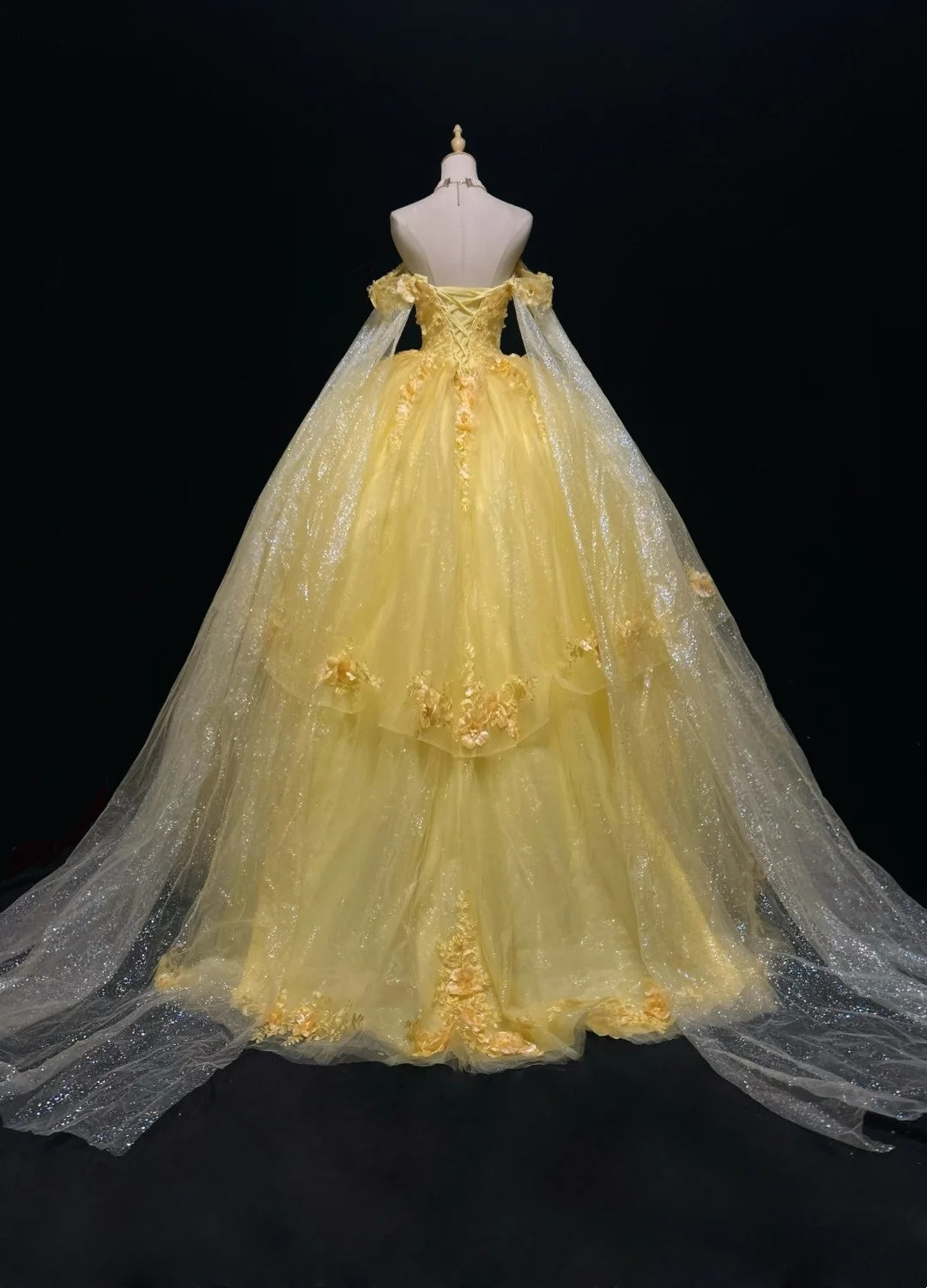 Fairy Quinceanera Dress Ball Gown Off The Shoulder Yellow Flowers Tulle With Lace Quince Dresses RC1136