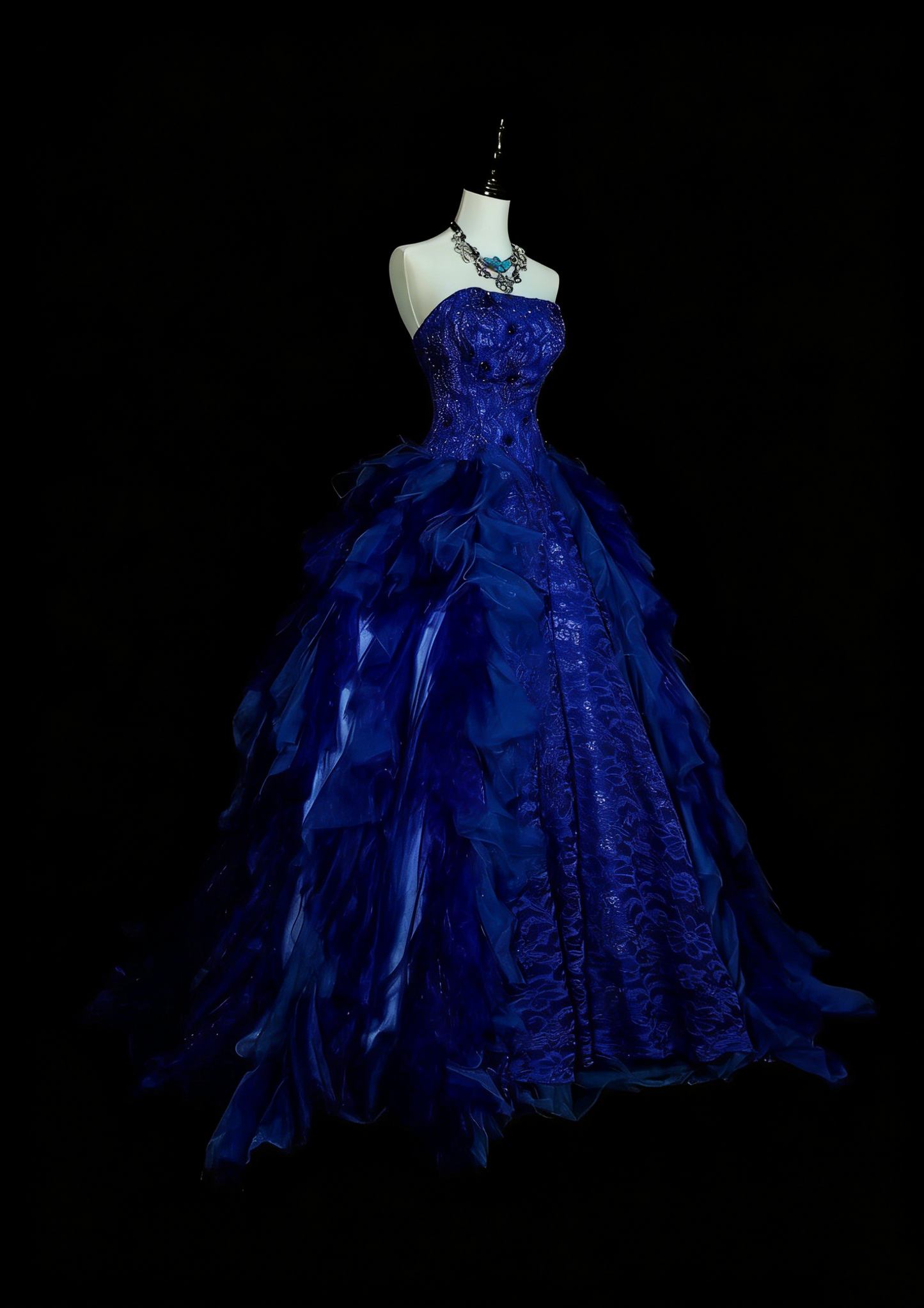 Vintage Ball Gown Strapless Royal Blue Tulle Lace Sweet 16 Dresses Quinceanera Dress Long 15 Vestidos De Fiesta N1482