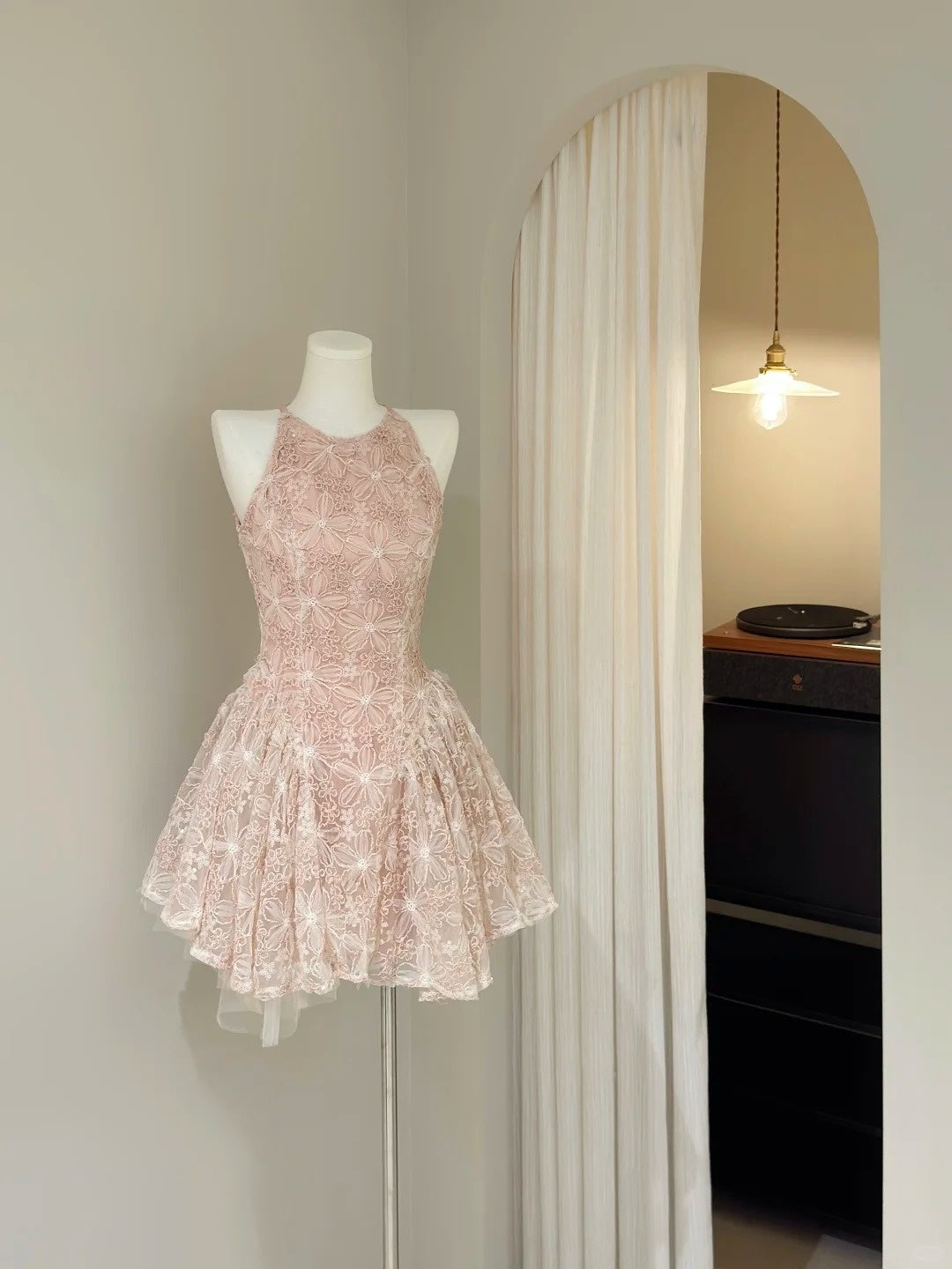 Elegant Ball Gown Scoop Lace Pink Short Cocktail Homecoming Dresses Ideas Hoco Outfits RB4814