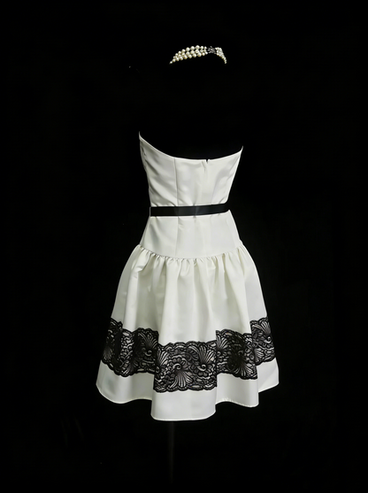 Unique A Line Strapless Ivory Satin With Black Lace Inspo 2000s Hoco Gowns Inspo Homecoming Dresses N1444