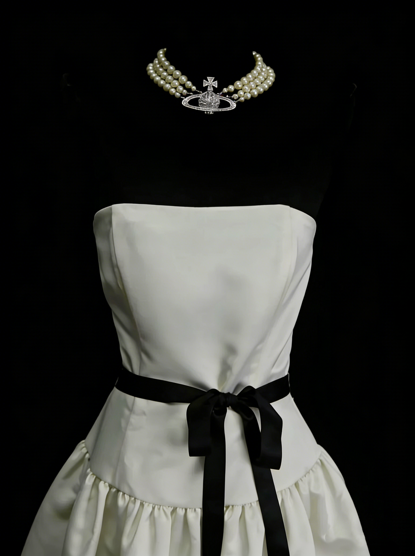 Unique A Line Strapless Ivory Satin With Black Lace Inspo 2000s Hoco Gowns Inspo Homecoming Dresses N1444