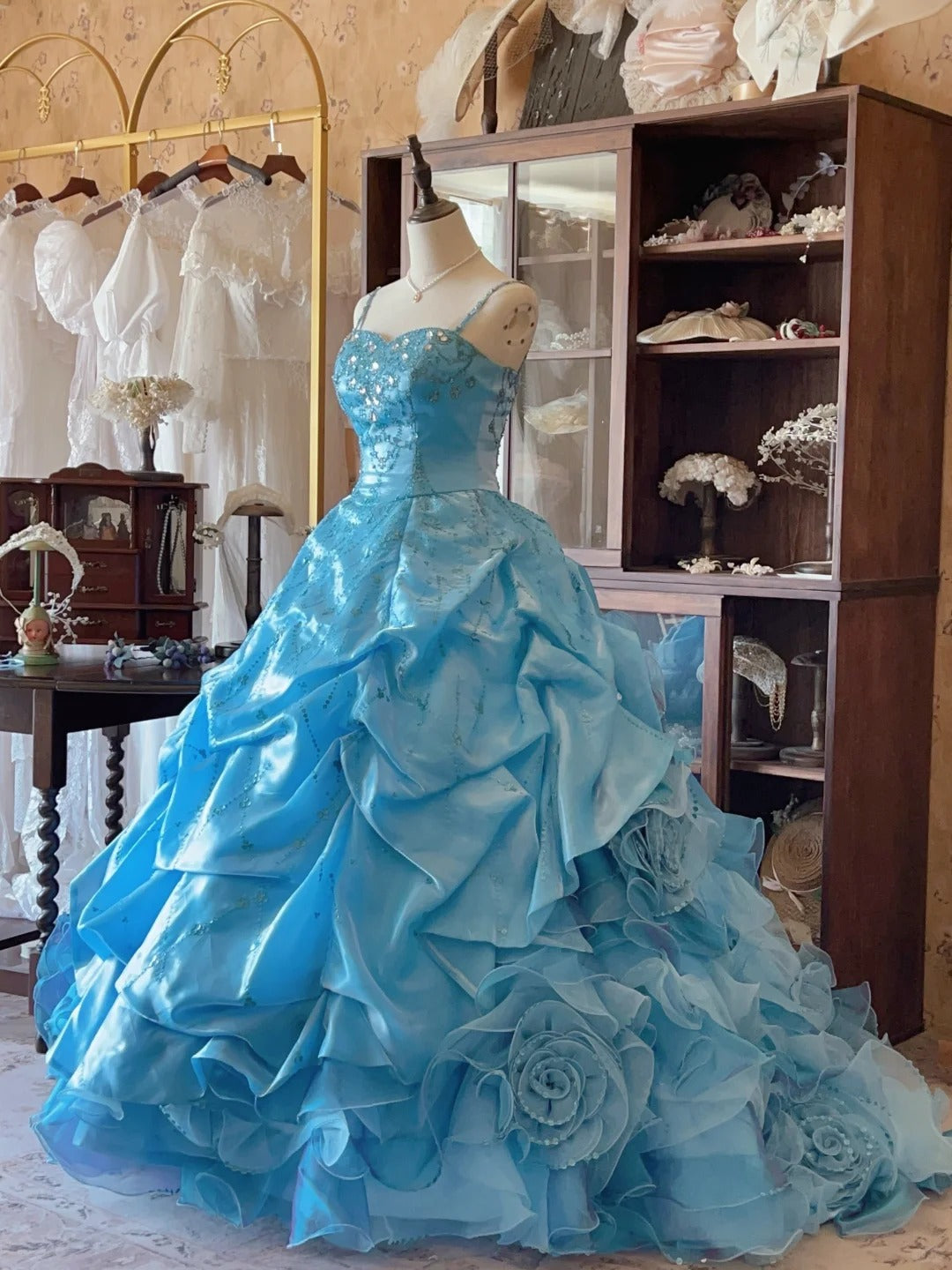 Vintage Ball Gown Spaghetti Straps Blue With Layers Tiered Sweet 16 Dresses Long 15 Vestidos De Fiesta N2264