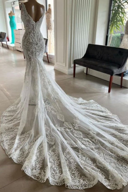 Mermaid Lace Sweetheart Wedding Dress V-neck Long Bridal Dress with Train AB1708
