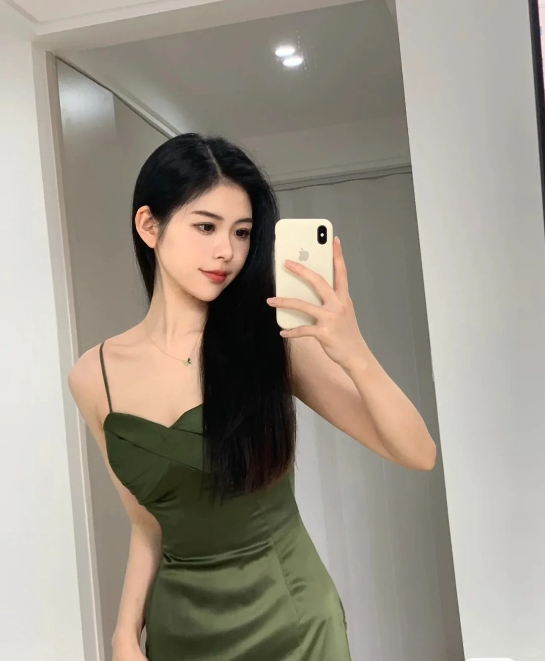Stunning Chic Mermaid Spaghetti Strap Dark Green Satin With Pleated Formal Dress Long Prom Dresses N2823