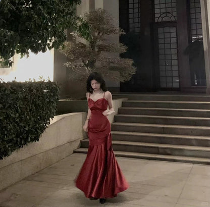 Romantic Mermaid Spaghetti Strap Burgundy Satin With Pleated Formal Dress Long Prom Dresses N2824