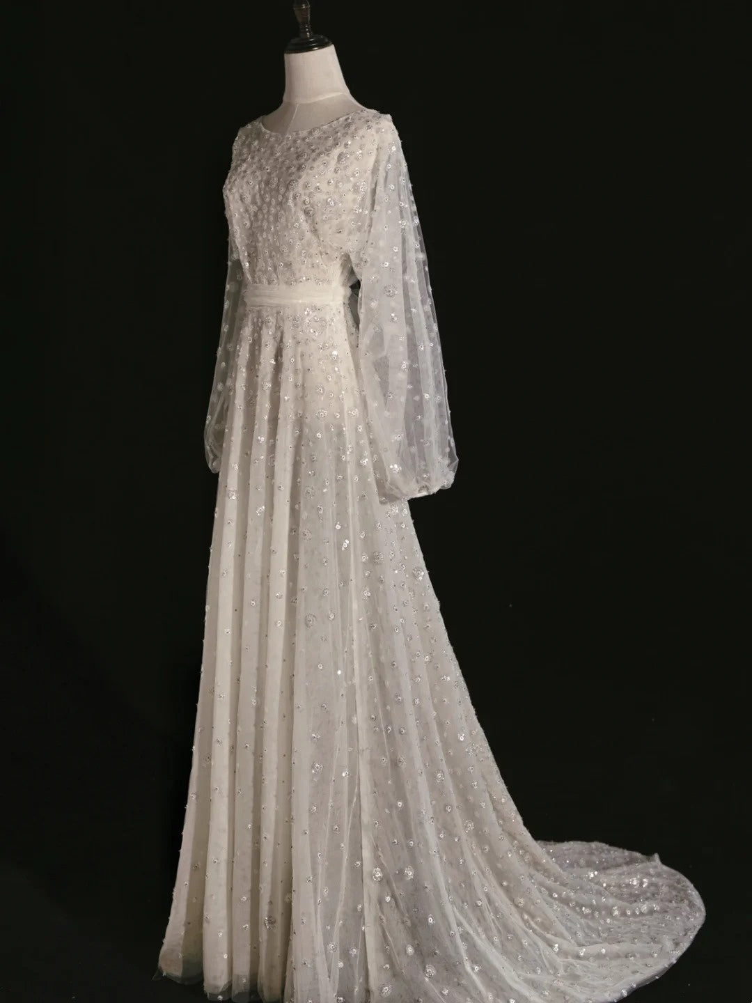 Classic A line Wedding Dresses Scoop Neck Sequin White With Long Sleeves Brides Dress Sequin Bridal Gowns N243