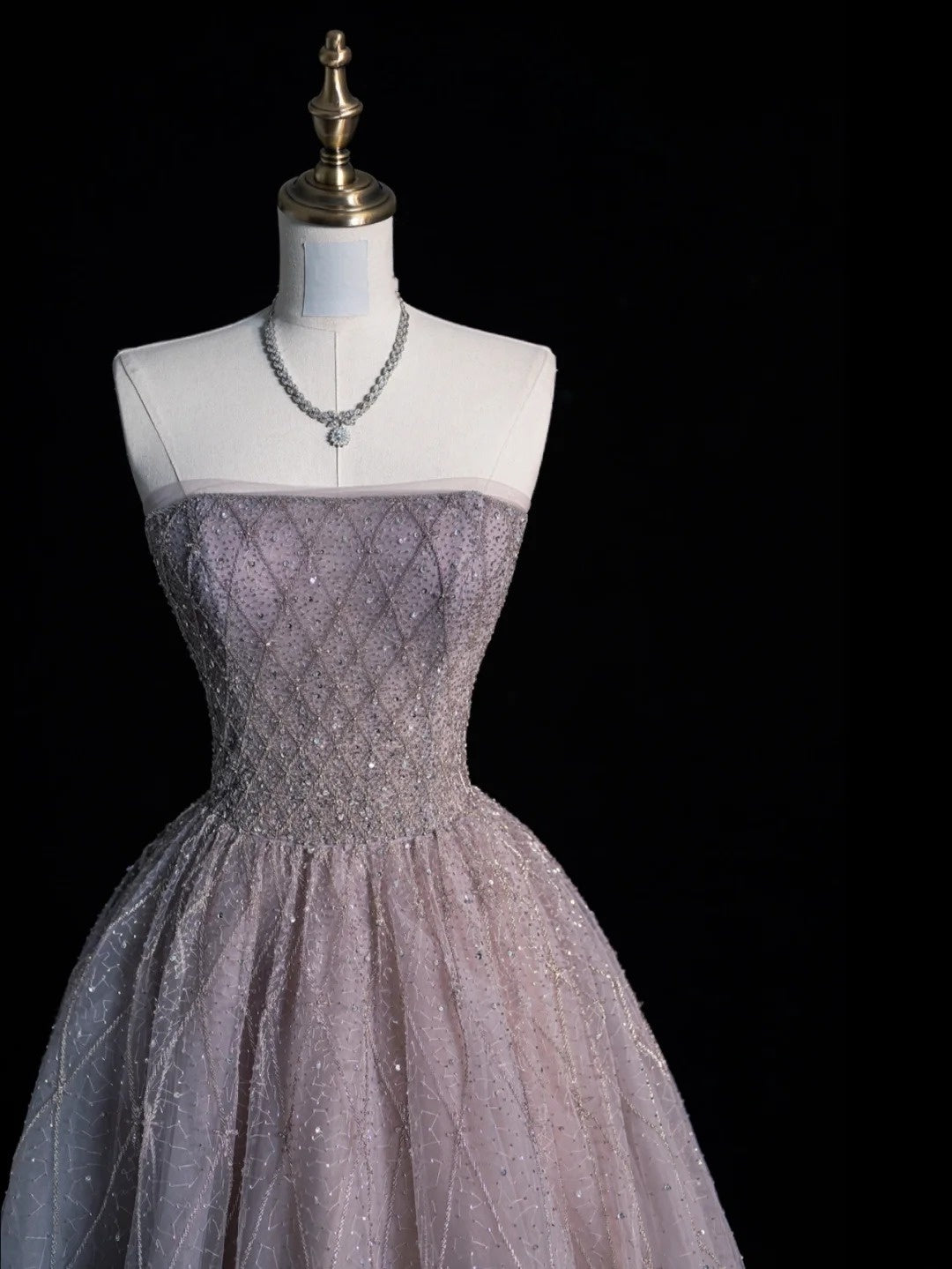 Modest Ball Gown Strapless Beadings Gray Tulle Long Prom Dresses For High School Teens Girls Formal Bridesmaid Dress N1071