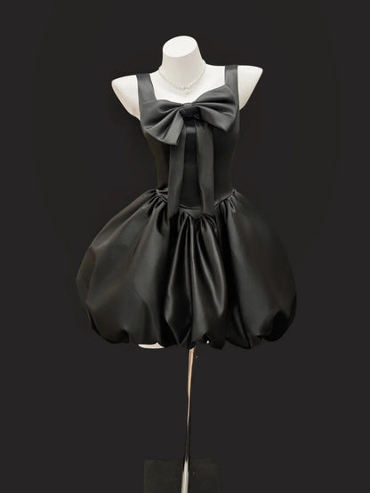 Beautiful Ball Gown Square Neck Little Black Dress With Bow Satin 12th Grad Short Mini length Aesthetic Homecoming Dresses RB4362