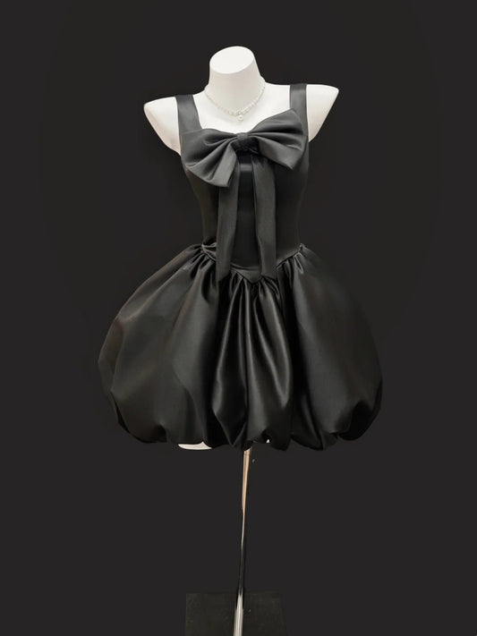 Beautiful Ball Gown Square Neck Little Black Dress With Bow Satin 12th Grad Short Mini length Aesthetic Homecoming Dresses RB4362