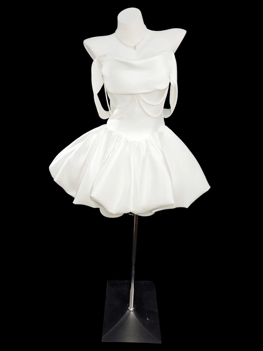 Romantic Ball Gown Off The Shoulder White Senior Short Graduation High School Homecoming Dresses N4523