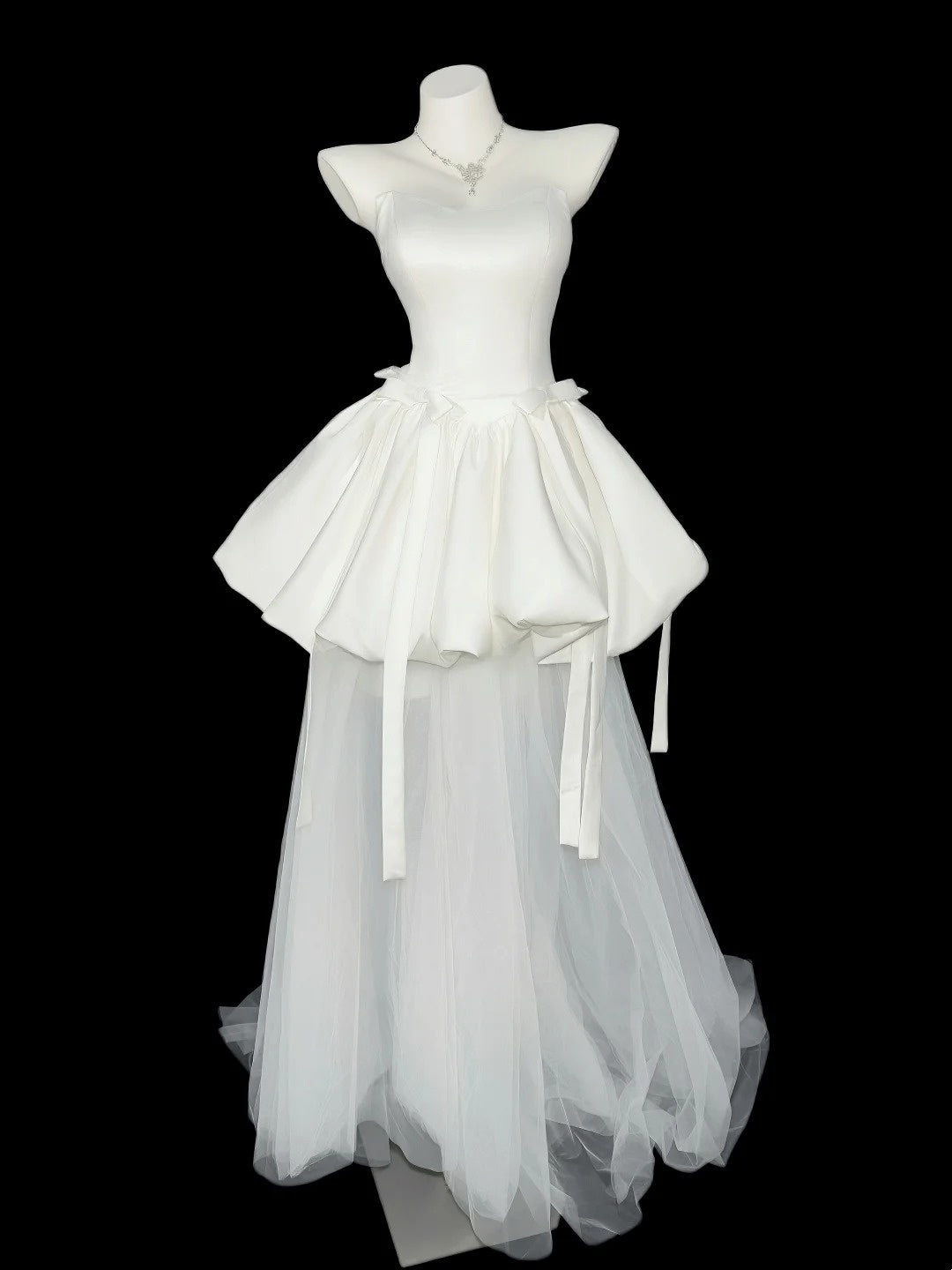 Romantic Ball Gown Strapless White Satin Senior Short Graduation High School Homecoming Dresses N4527