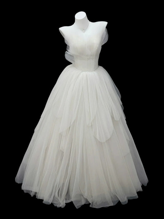 Chic Wedding Dresses Ball Gown Strapless Sleeveless Garden White Tulle Vintage Wedding Dress N4550