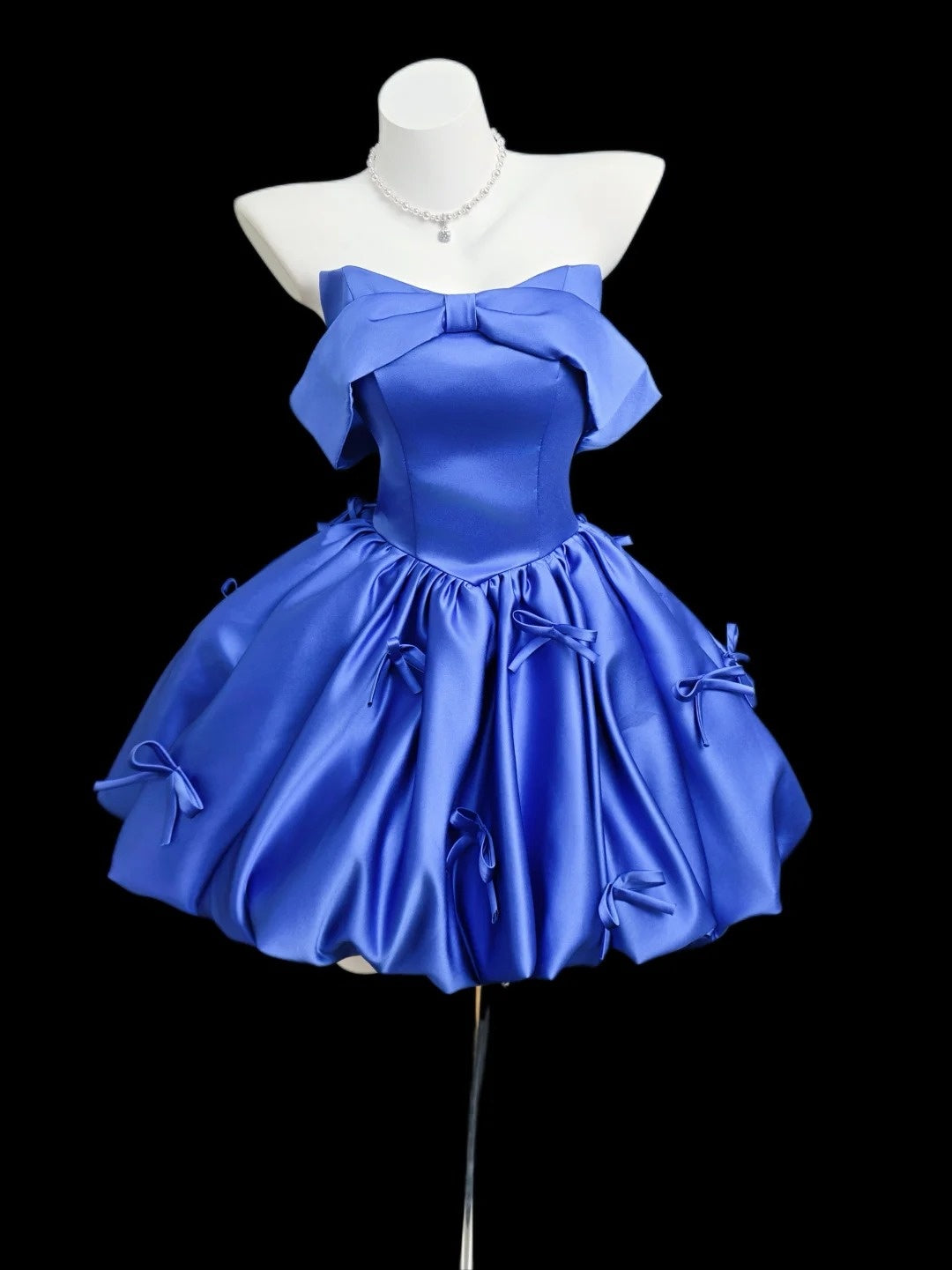 Romantic Ball Gown Off The Shoulder Royal Blue Satin Senior Short Graduation High School Homecoming Dresses N4524