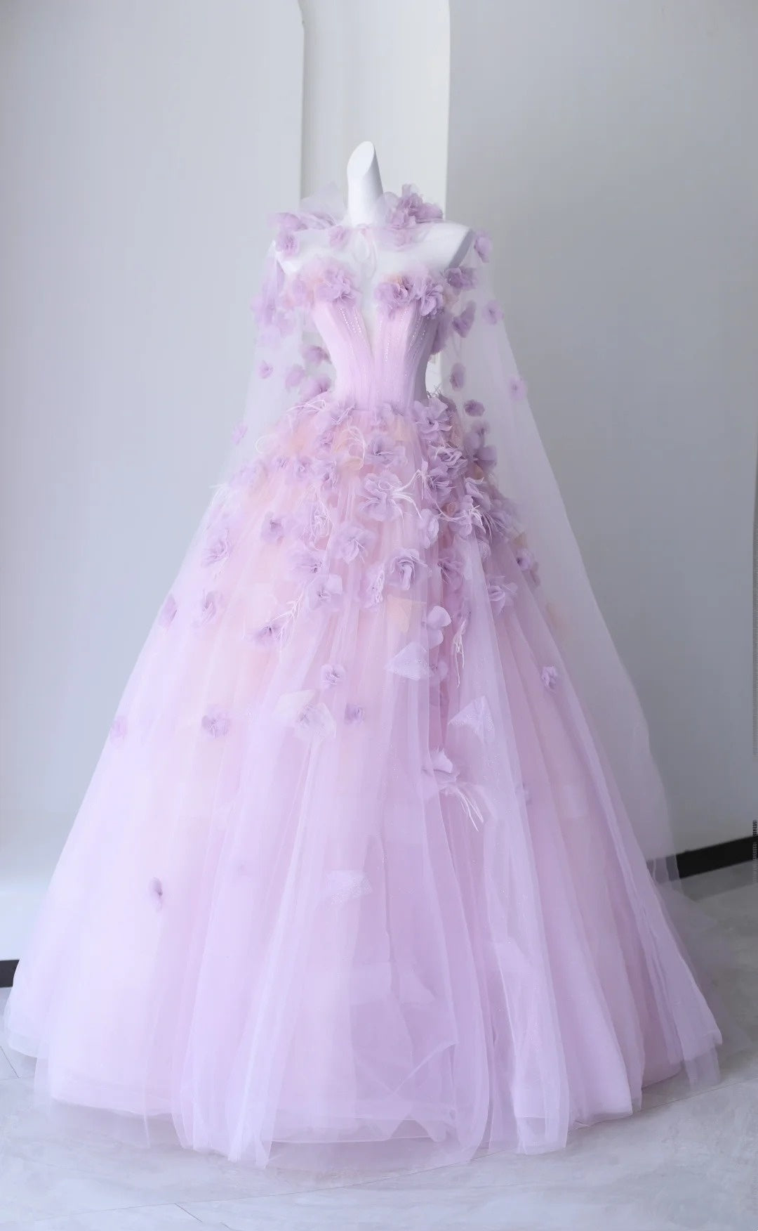 Beautiful Prom Dresses Ball Gown Sweetheart Tulle Lilac With Flowers Long Formal Gown N2924