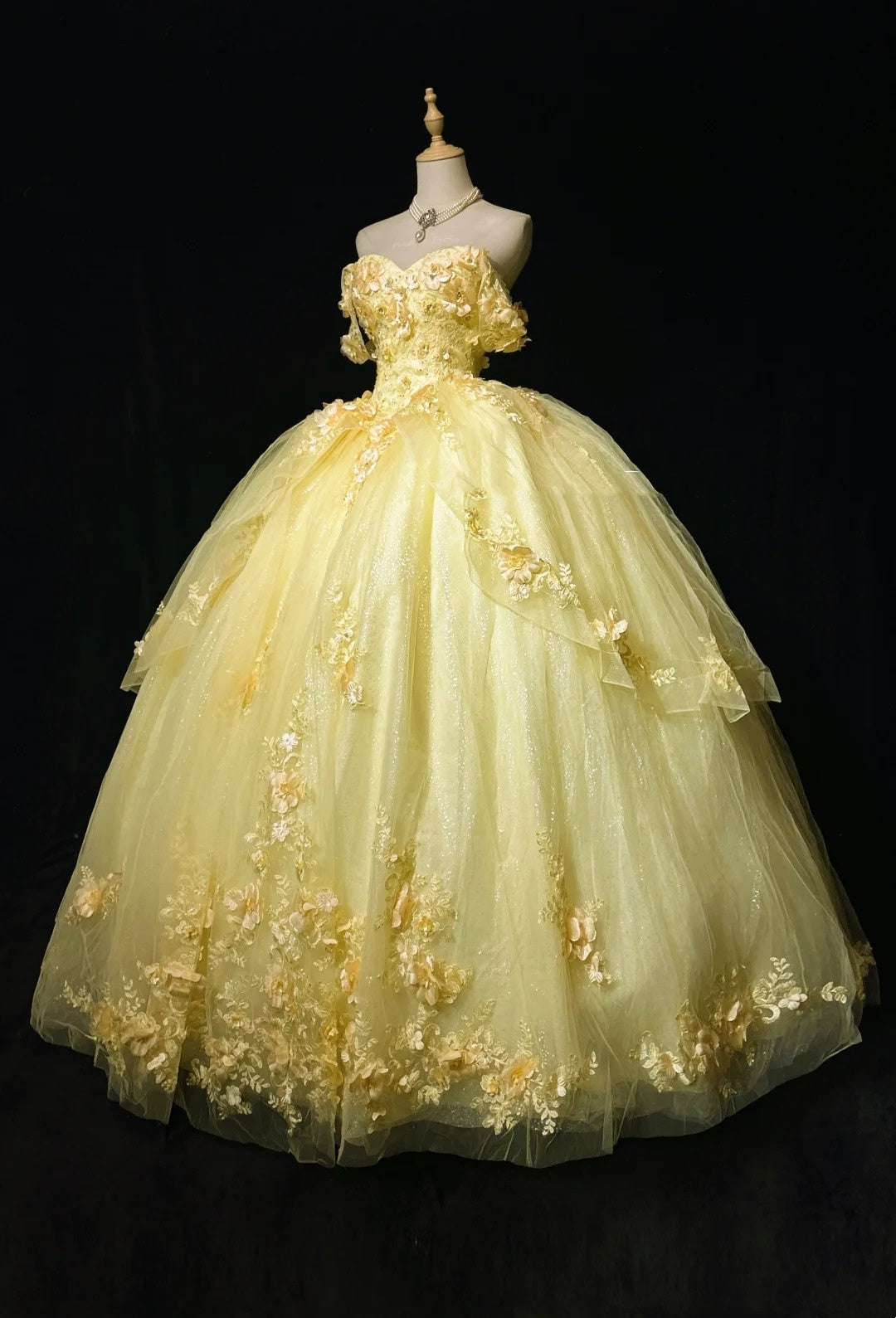Fairy Quinceanera Dress Ball Gown Off The Shoulder Yellow Flowers Tulle With Lace Quince Dresses RC1136
