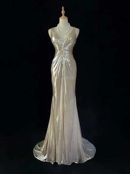Simple Prom Dresses Mermaid V Neck Gold Sleeveless With Slit Ruffled Formal Evening Dress N3822