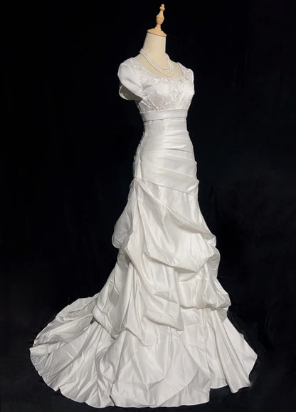 Timeless Wedding Dresses Mermaid Square Neck White Satin With Sleeves Beaded Long Brides Gown N3443