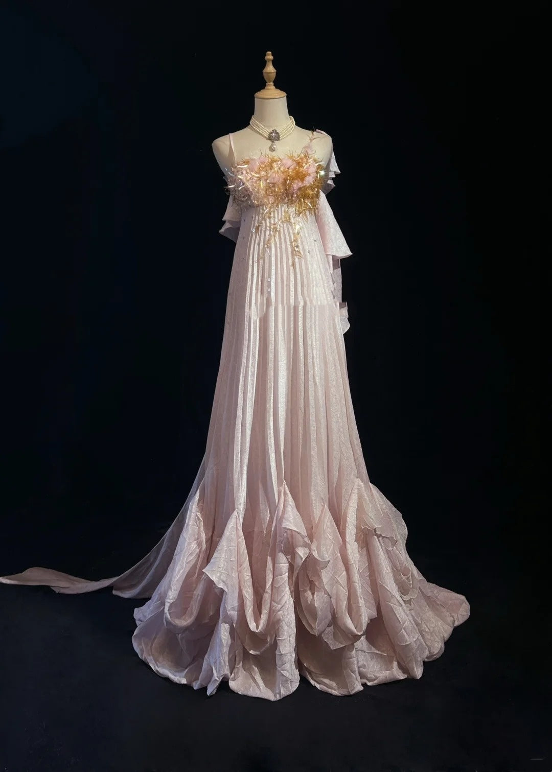 Pink Prom Dress Inspo A line Spaghetti Straps Satin With Beaded Birthday Outfits Formal Party Gown RC0124