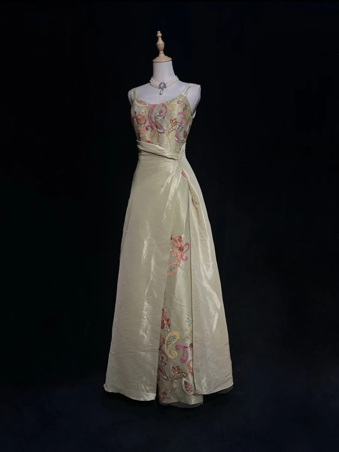 Gold Prom Dress Inspo A Line Spaghetti Straps Satin Long Birthday Outfits Formal Party Gown RC0100