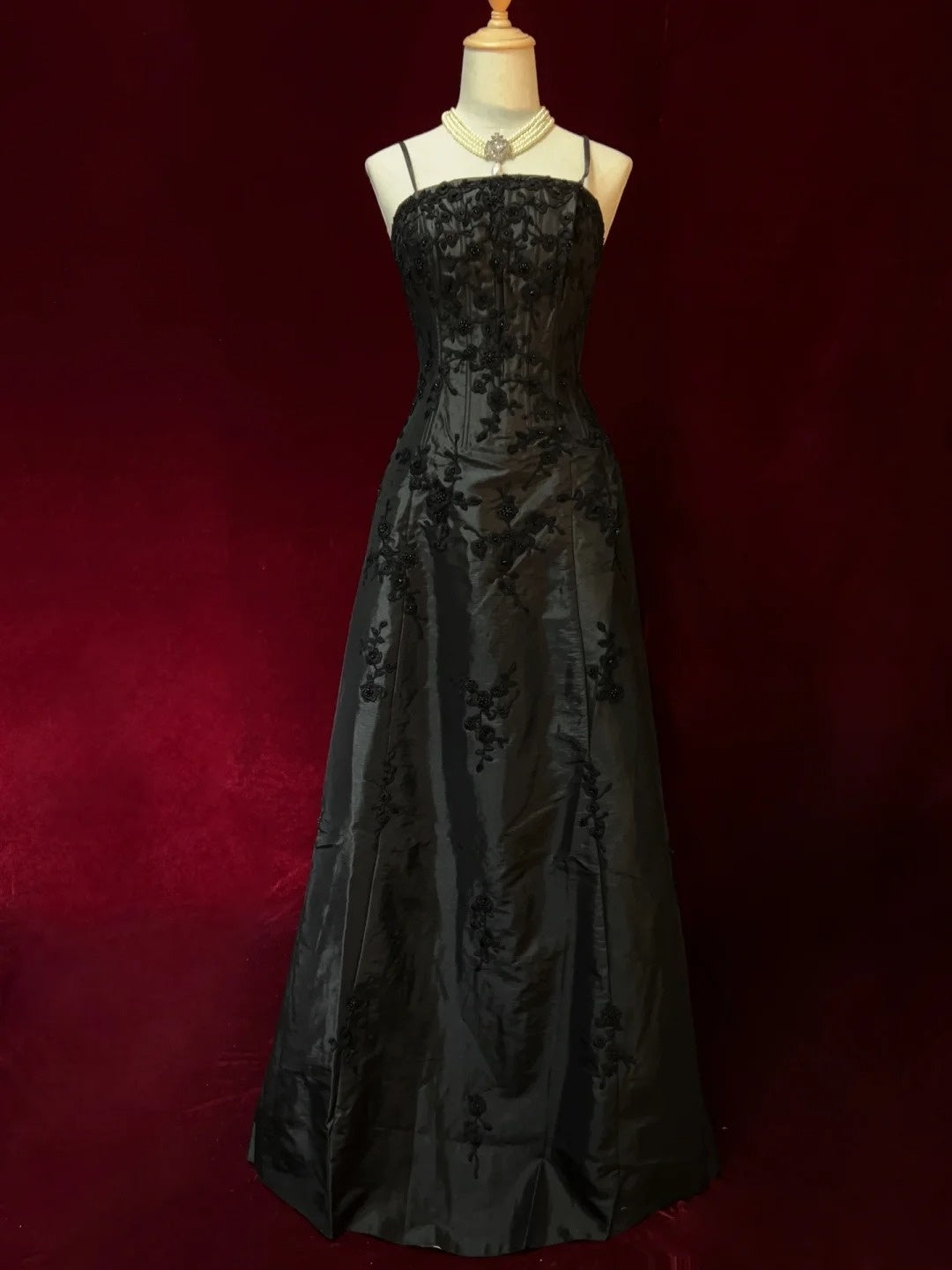 Modest Prom Dresses Inspo A line Spaghetti Strap Black Satin With Appliqued For Women Formal Dress N3214