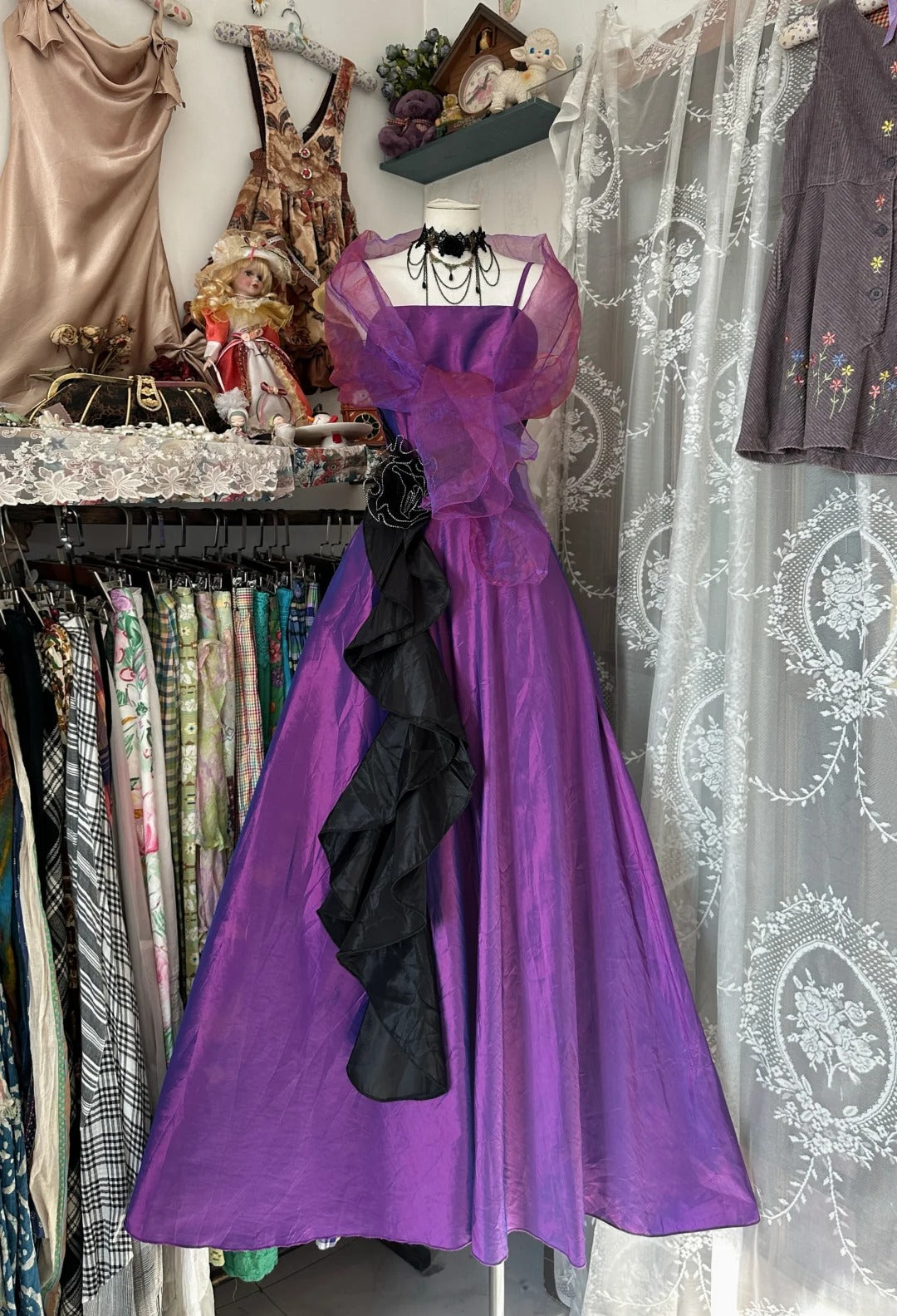 Charming A Line Spaghetti Strap Grape With Cape Long Prom Dresses Evening Outfits Formal Dress N1081