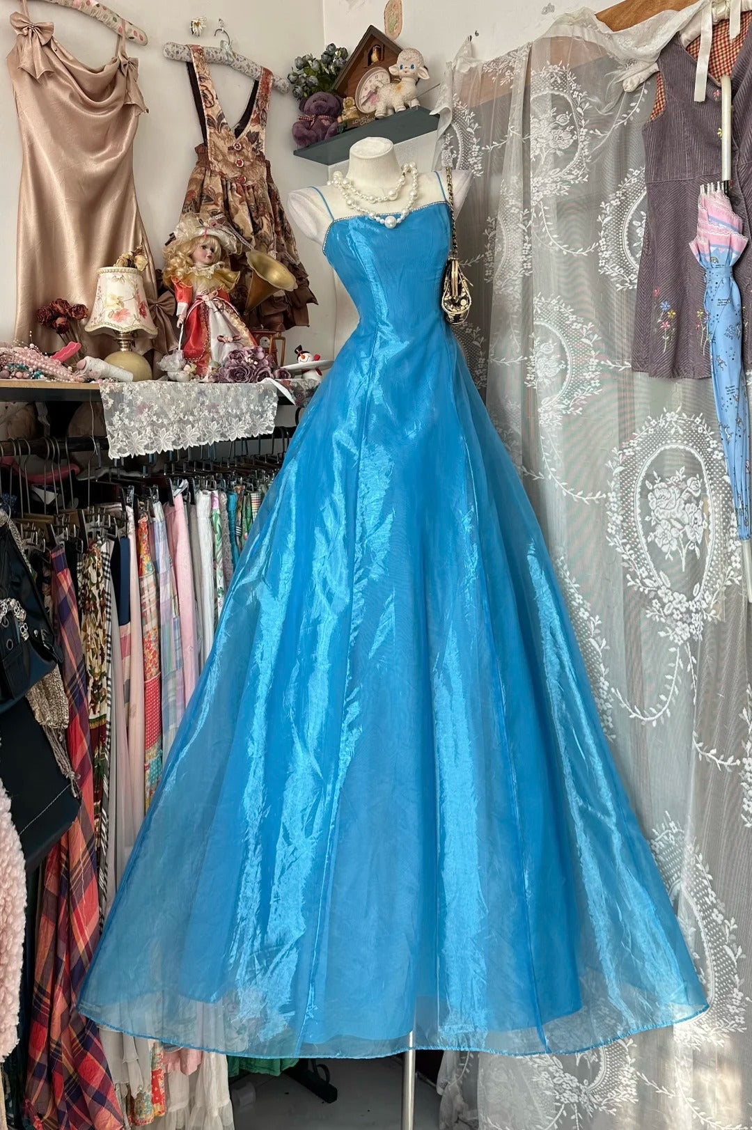 Classy Prom Dresses Ball Gown Spaghetti Strap Blue Sleeveless Formal Evening Outfits N3781