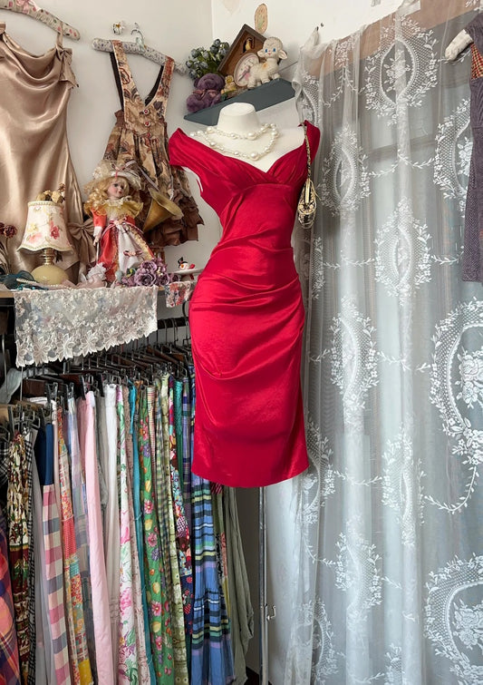 Sexy Sheath Off The Shoulder Red Ideas For Women Knee Length Birthday Dresses Homecoming Outfits N3408