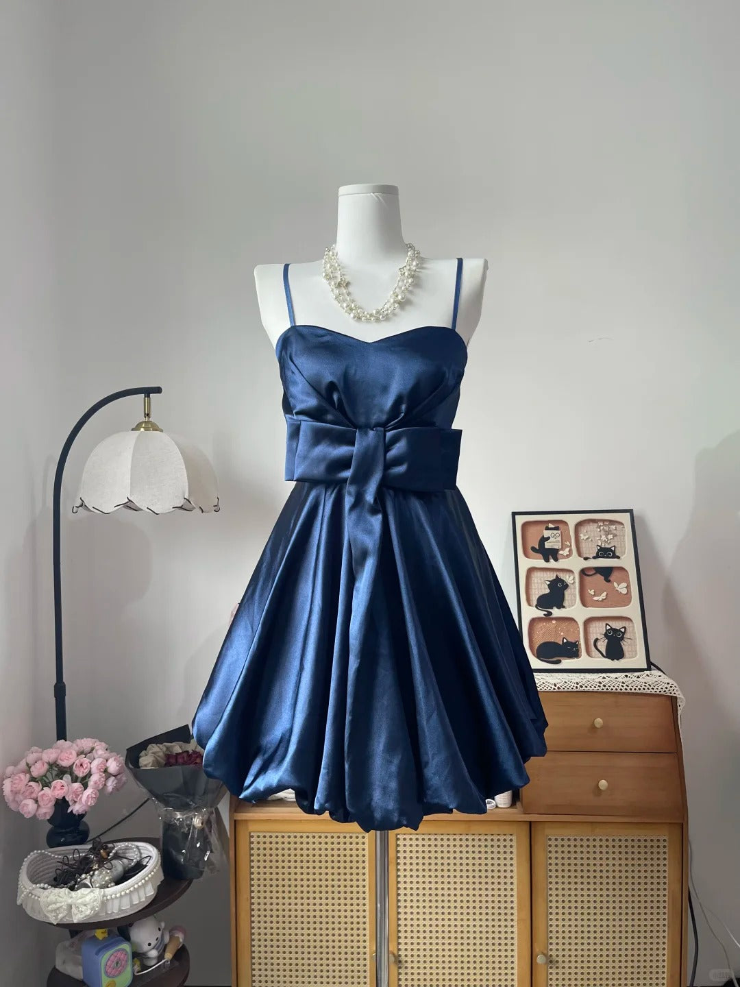 Vintage Ball Gown Spaghetti Strap Navy Blue Satin 16th Birthday Homecoming Dress Graduation Outfit RB6791