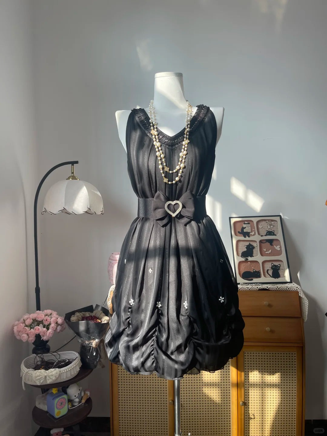 Vintage A line V Neck Little Black Dress With Bow 16th Birthday Homecoming Dress Graduation Outfit RB6793
