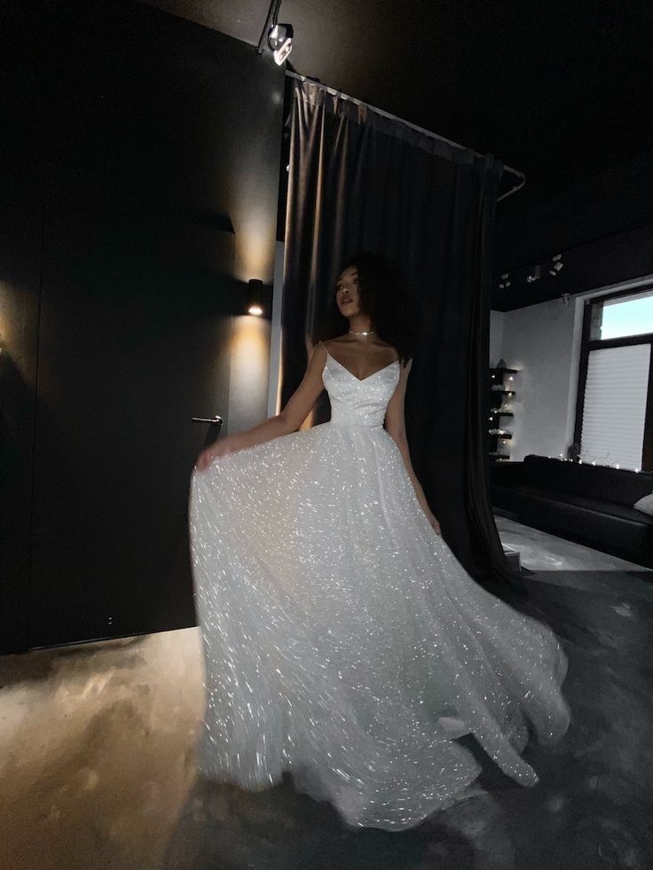 Sparkly A Line Spaghetti Strap White Sequin Long Prom Dresses Senior Graduation Dance Evening Outfits N031