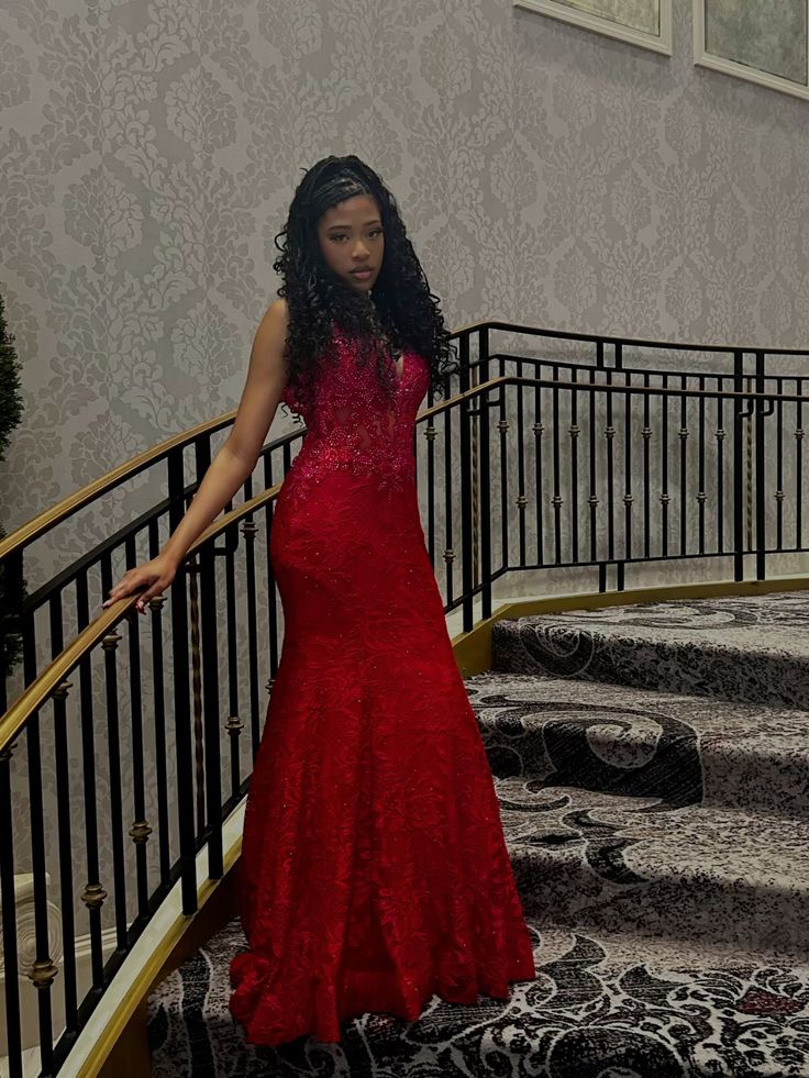 Mermaid Prom Dresses Red Spaghetti Straps Sexy Special Dress Lace Appliques Beaded Party Gowns AB359