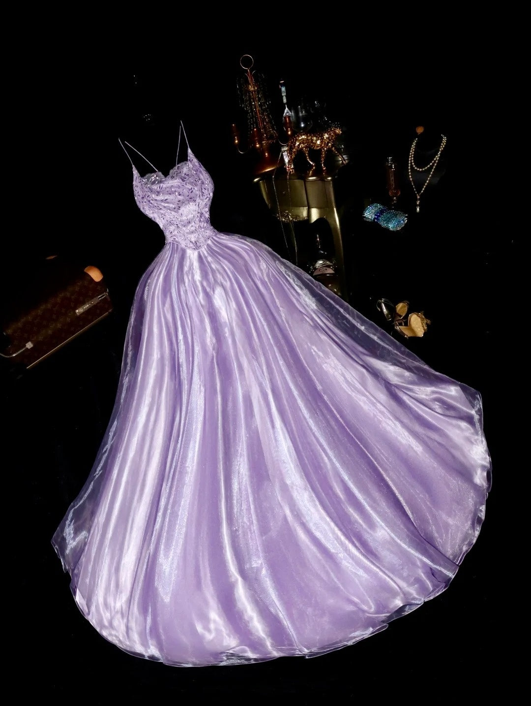 Elegant Ball Gown Spaghetti Strap Lilac Tulle With Corset Fitted Back Long Prom Dresses Formal Outfits Evening Night Dress RB8262
