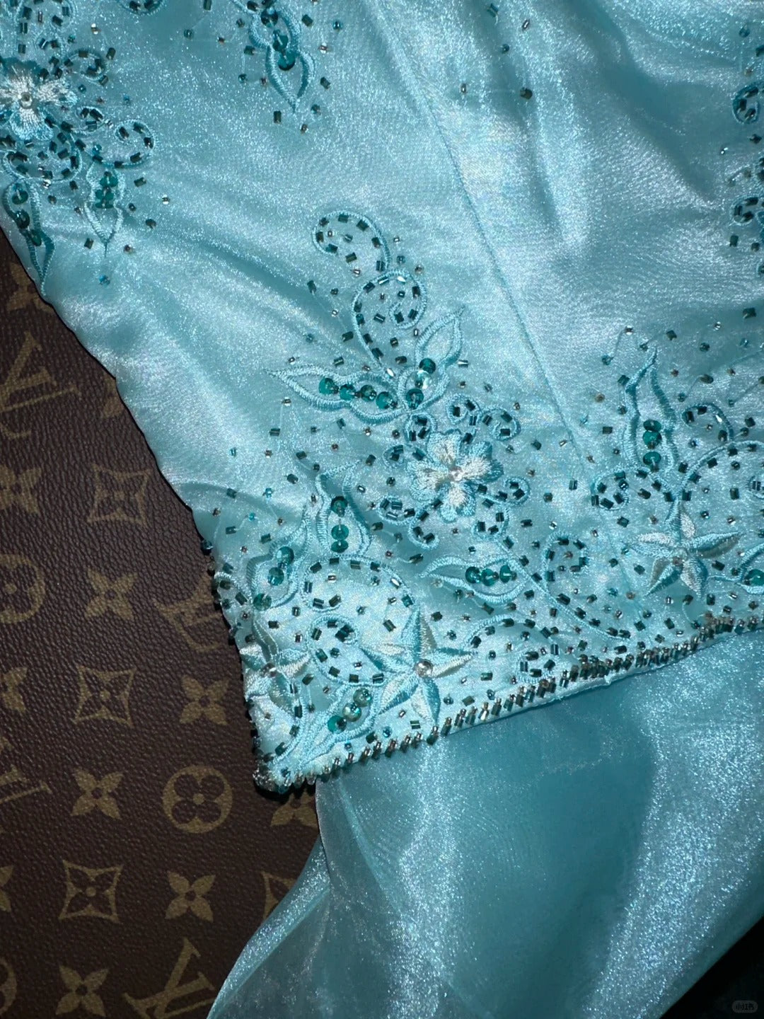 Charming Ball Gown Strapless Blue Organza With Beading Long Prom Dresses Formal Outfits Evening Dress RB8266