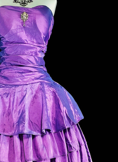Cute Ball Gown Strapless Purple Taffeta Short Mini Homecoming Dresses N2379