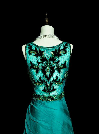 Modest A line V Neck Green With Beaded Bodice College Formal Outfit Long Prom Graduation Dresses For Teens N1296
