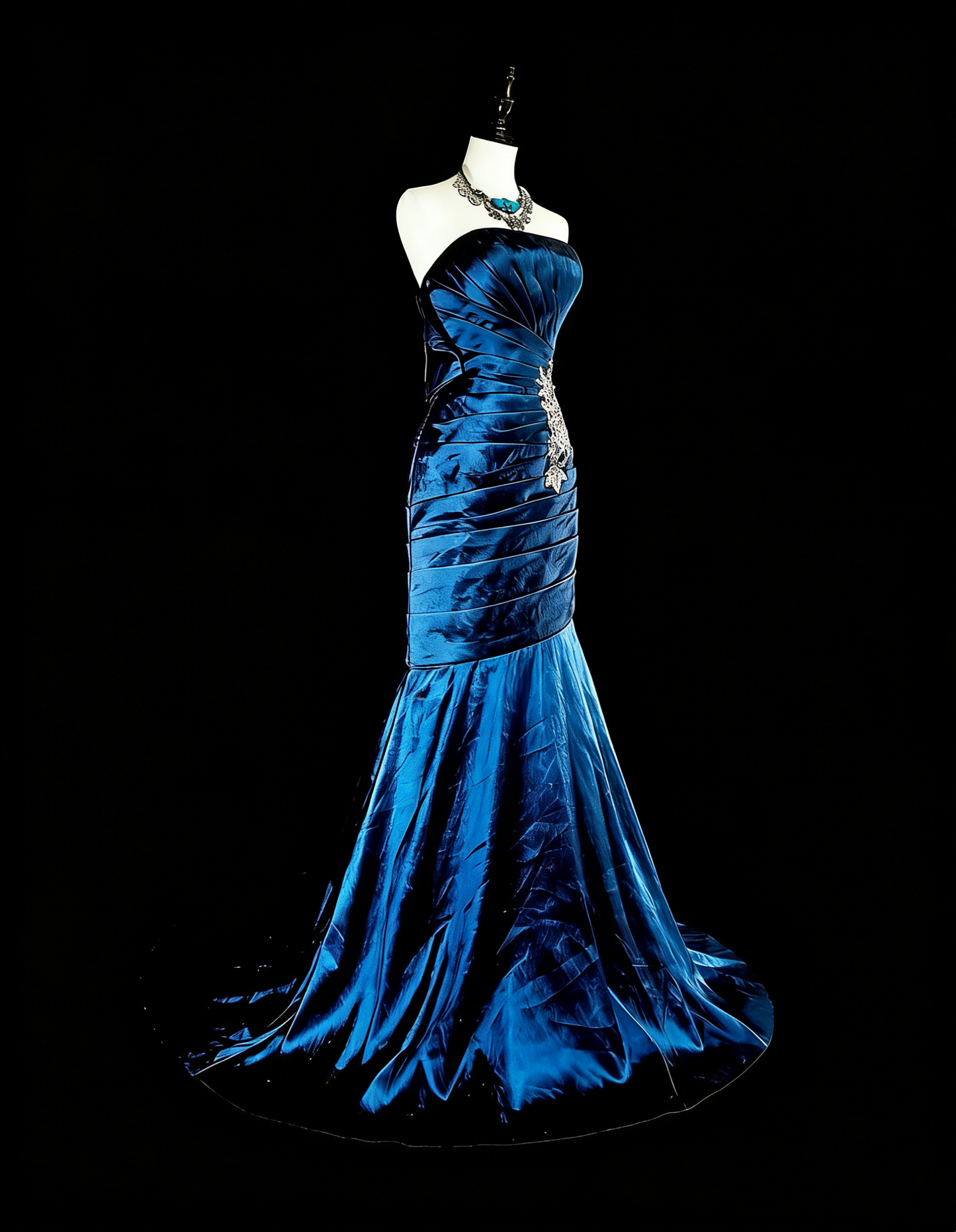 Vintage Prom Dresses Mermaid Strapless Folds Navy Blue Satin With Appliques Long Party Dress N2372