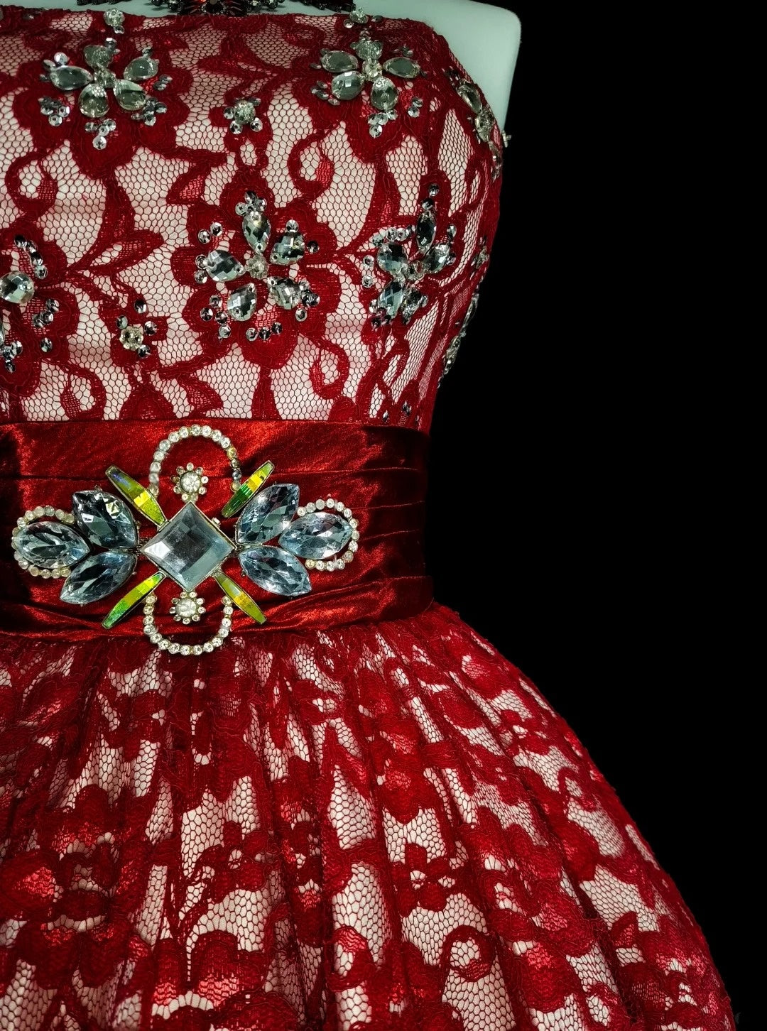 Unique Ball Gown Strapless Lace Red Inspo Vintage Fashion 2000s Hoco Gowns Short Inspo Homecoming Dresses N2010