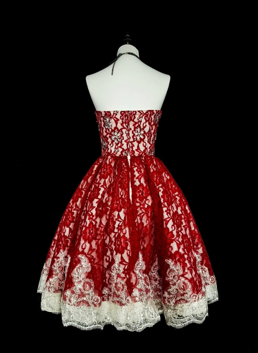 Unique Ball Gown Strapless Lace Red Inspo Vintage Fashion 2000s Hoco Gowns Short Inspo Homecoming Dresses N2010